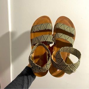Black & Beige Memory Foam Sandals